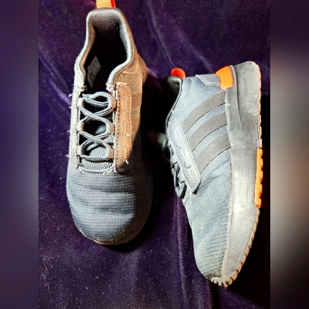 Toddler adidas Unisex-Child Fortarun X Running Shoe size 9k